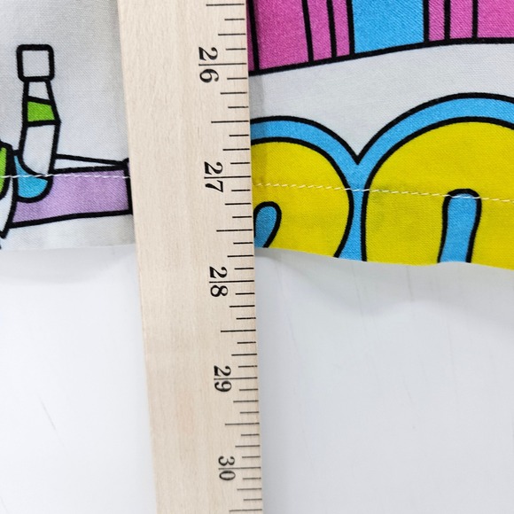 Disney Hawaiian Shirt Mens Large Button Up White 2024 All Over Print Casual - Picture 10 of 12